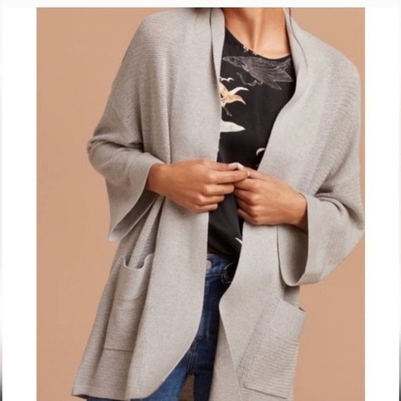Wilfred Sweaters - ARITZIA Wilfred Gray light weight Cashmere Blend Cardigan Sweater XS
